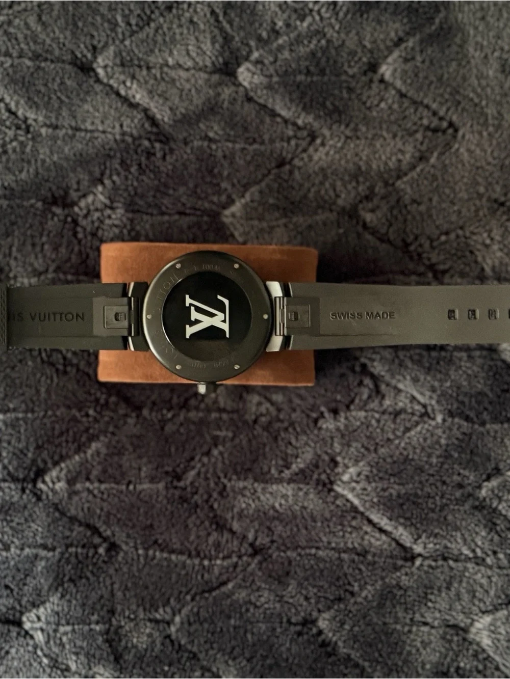 Louis Vuitton authentic louis